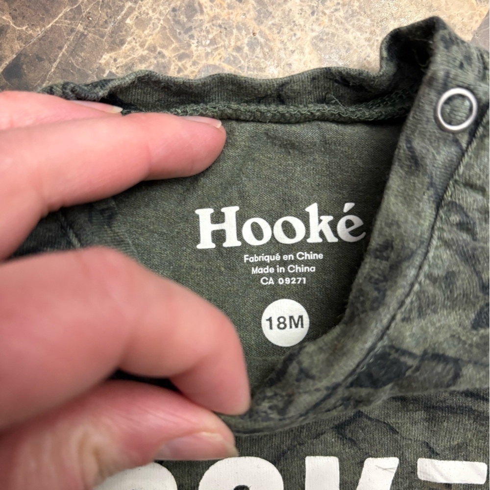 4-30$ Hooke Green Leaf Print Baby Onesie - Picture 4 of 4